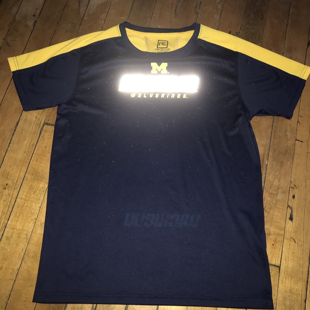 Michigan Wolverines Youth XL Proedge T-Shirt (16-18)